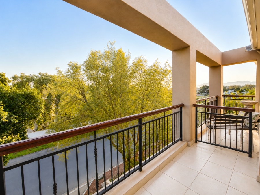 2 Bedroom Property for Sale in Durbanville Western Cape